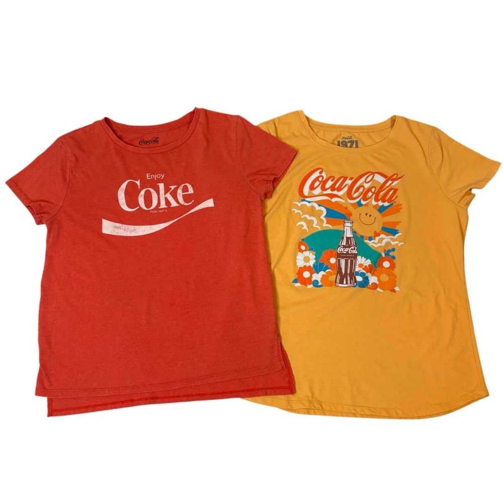 Lot of 2 Women's Large Coca-Cola Coke Short Sleeve Tee Shirt Crew Neck Tops